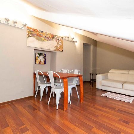 San Salvario Apt With Balcony Turin Exterior photo