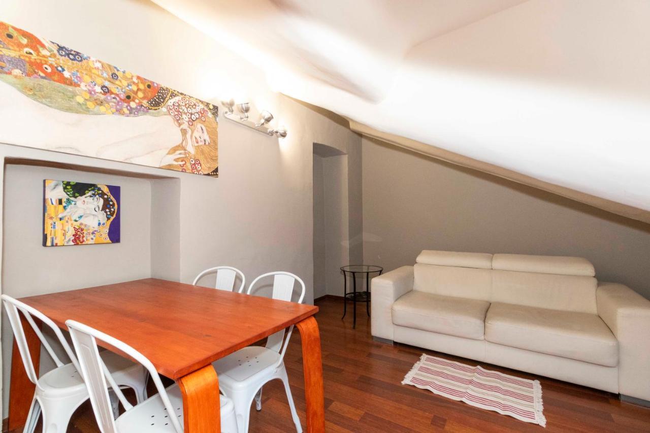 San Salvario Apt With Balcony Turin Exterior photo