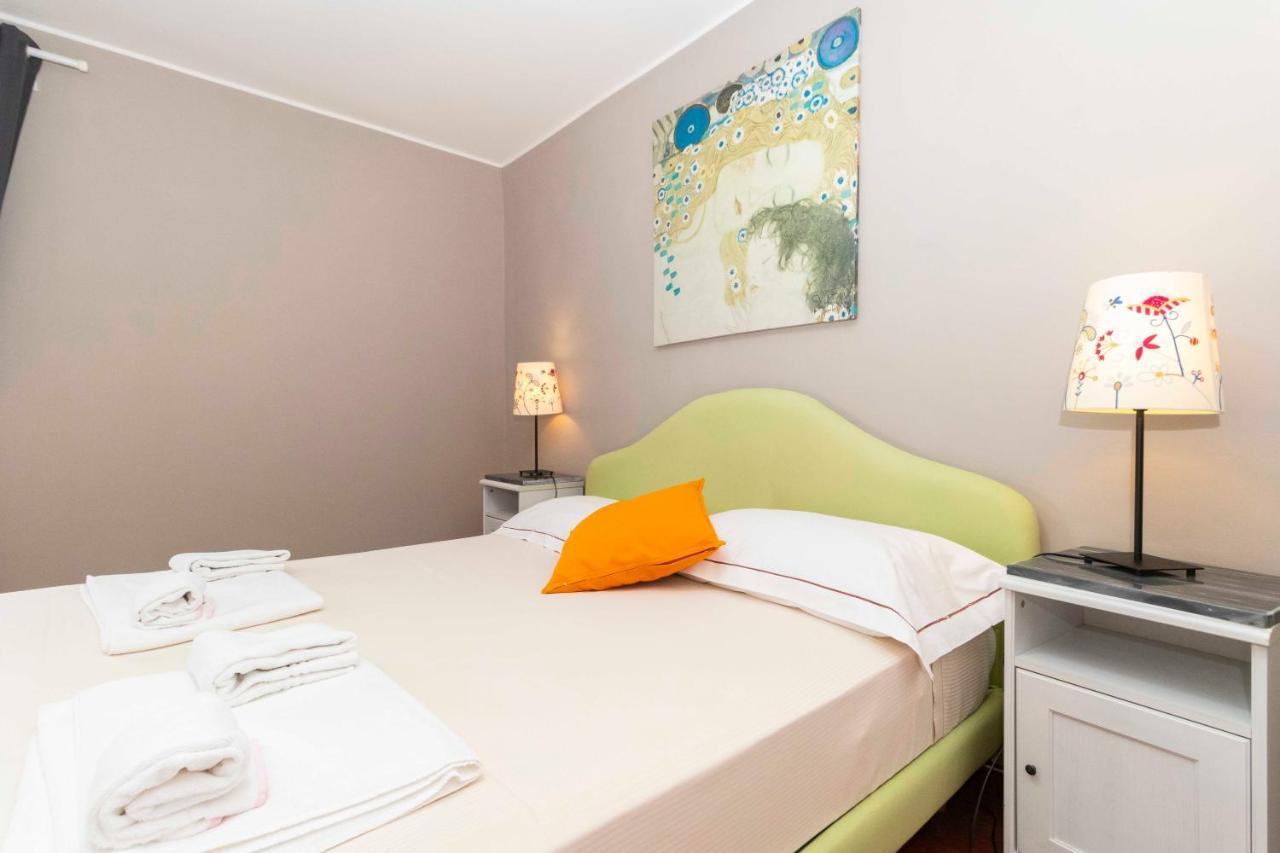 San Salvario Apt With Balcony Turin Exterior photo